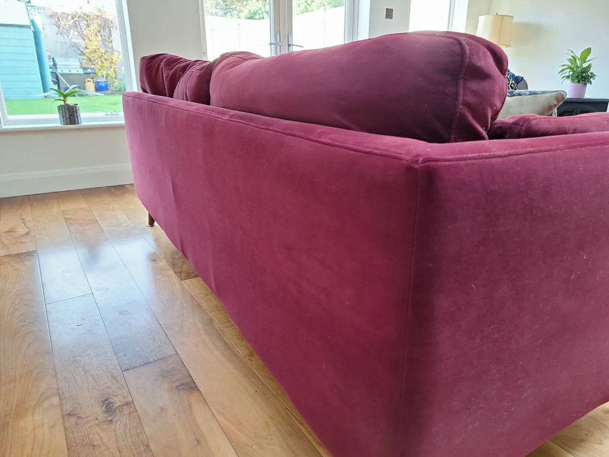 3 seater Burgundy sofa - Image 1