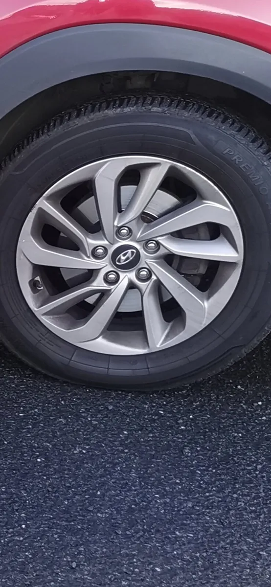 17inch alloys Hyundai