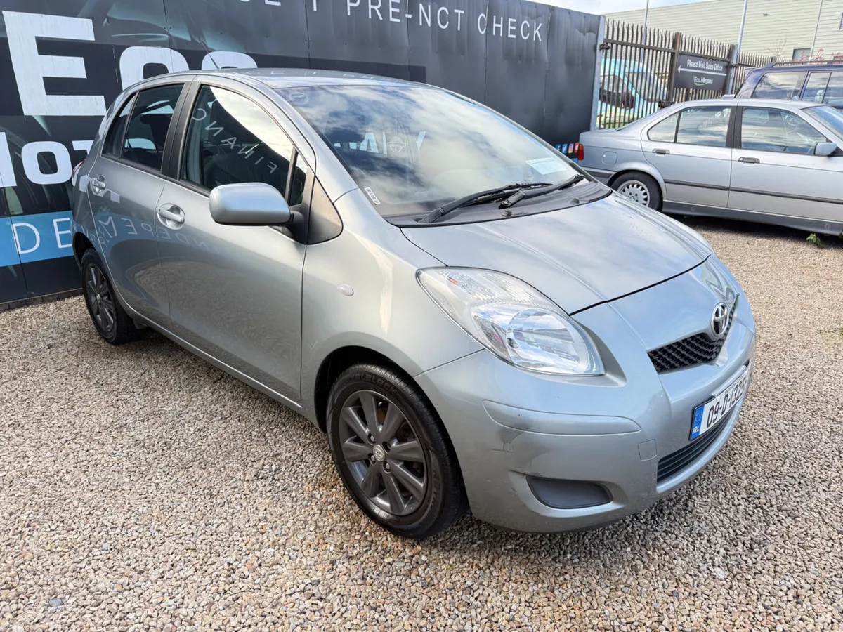 TOYOTA YARIS 2009 - 1.0 - NEW NCT + WARRANTY - Image 1