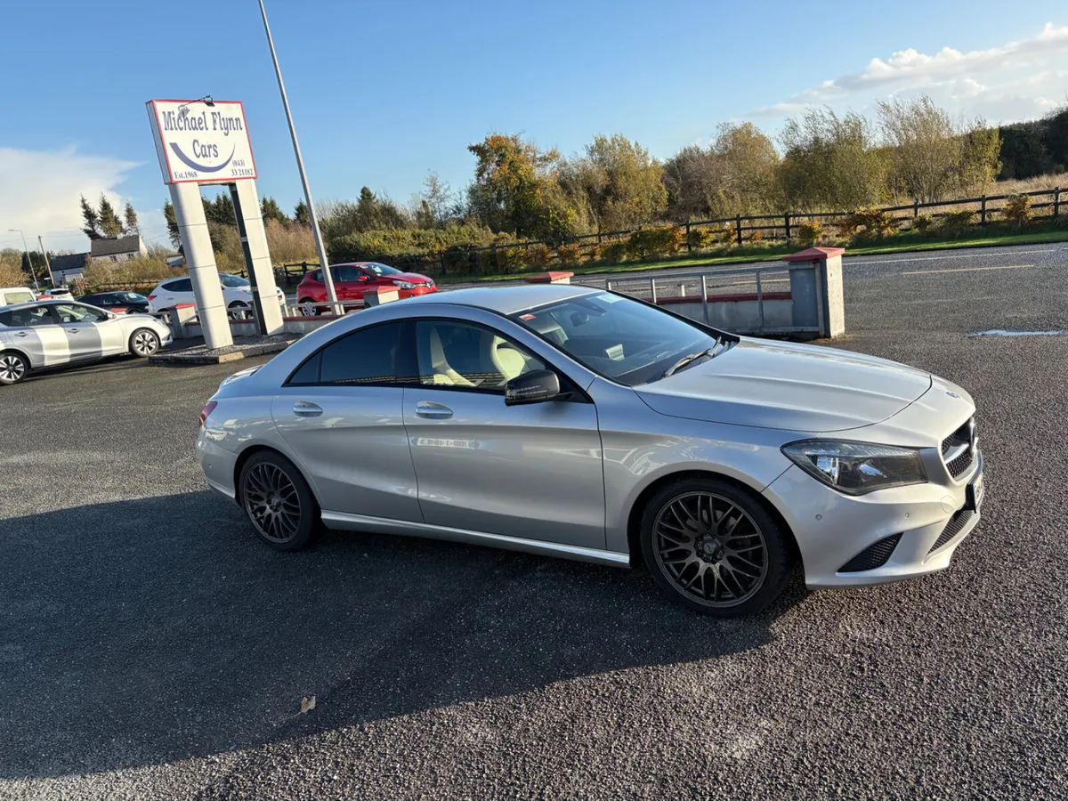 Mercedes-Benz CLA 200 DSL Auto 2015 - Image 3