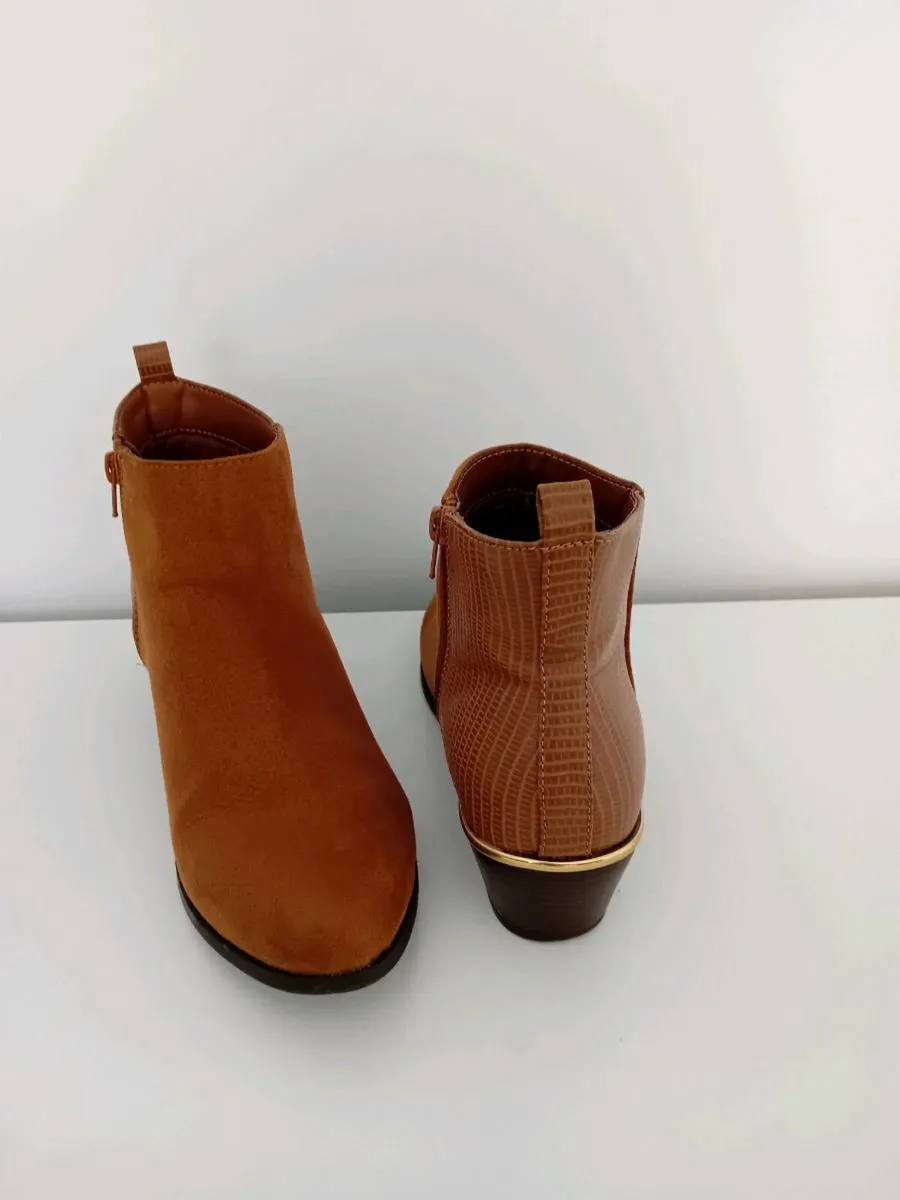 NEW LOOK Ladies Ankle Boots - Image 2