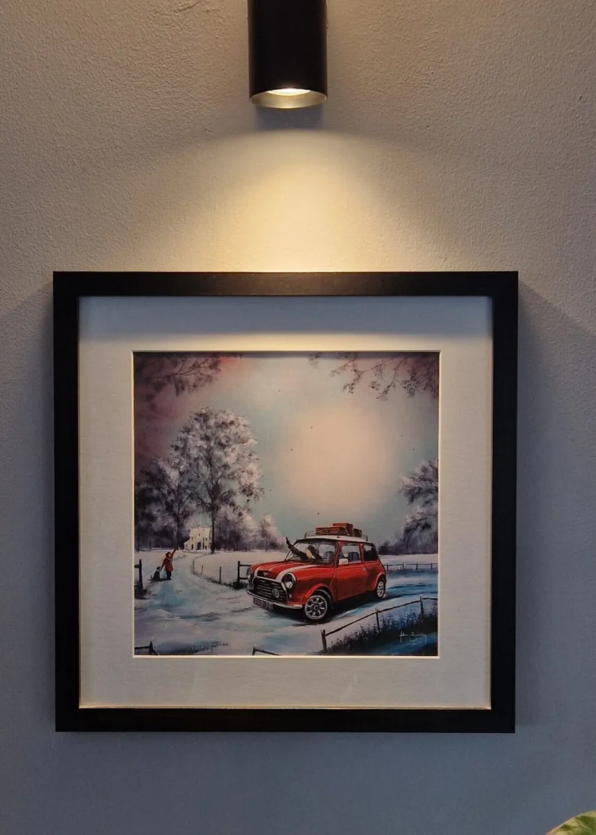 Framed vintage car prints - Image 2