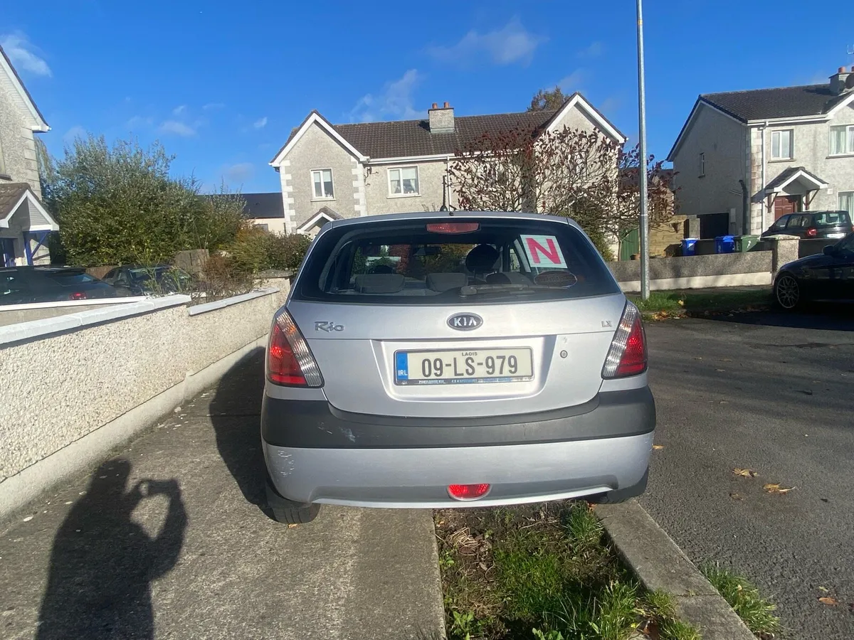 Kia Rio Hatchback 2009 - Image 4