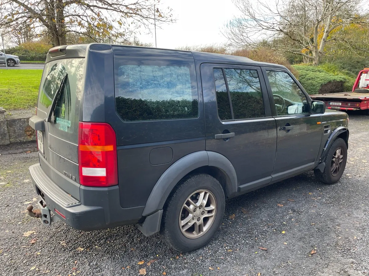 05 Land Rover - Image 3