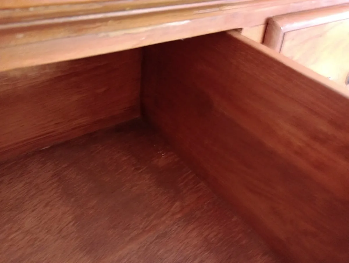 Bedroom furniture - Image 3