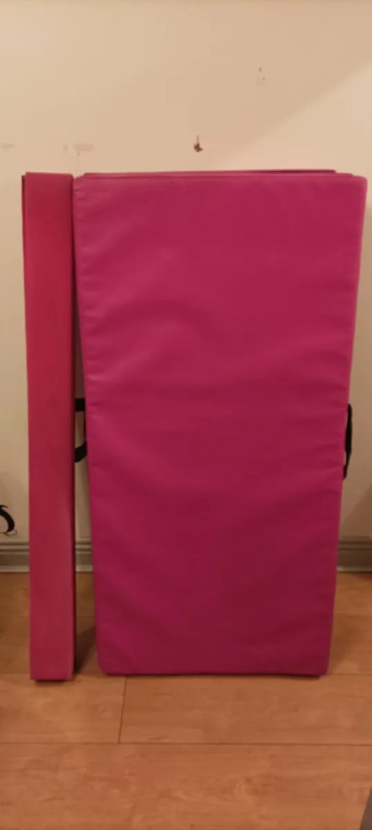 Gymnastics mat and beam - Image 1