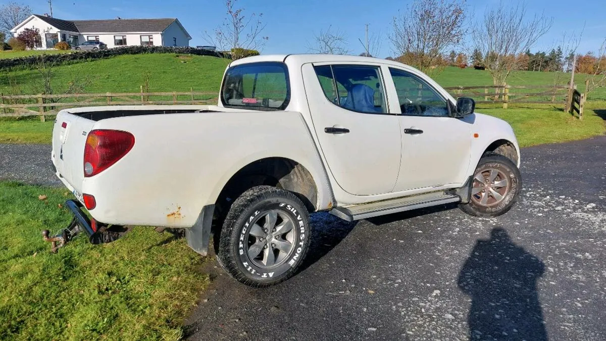 Mitsubishi L200 - Image 4
