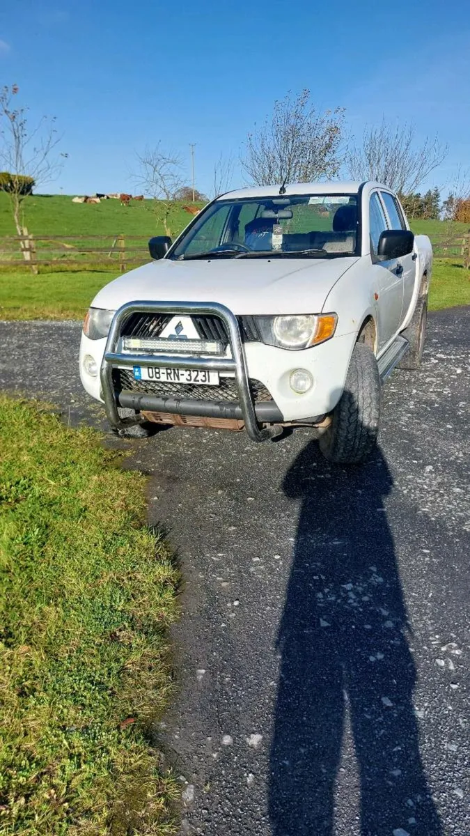 Mitsubishi L200 - Image 1