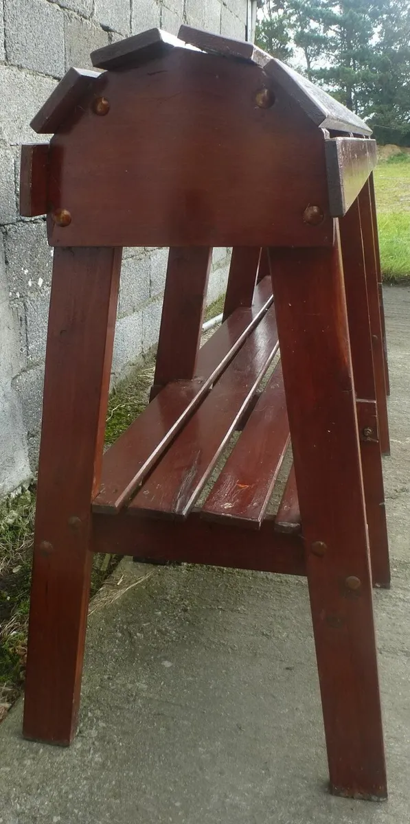 Wodden Saddle Holder - Image 2
