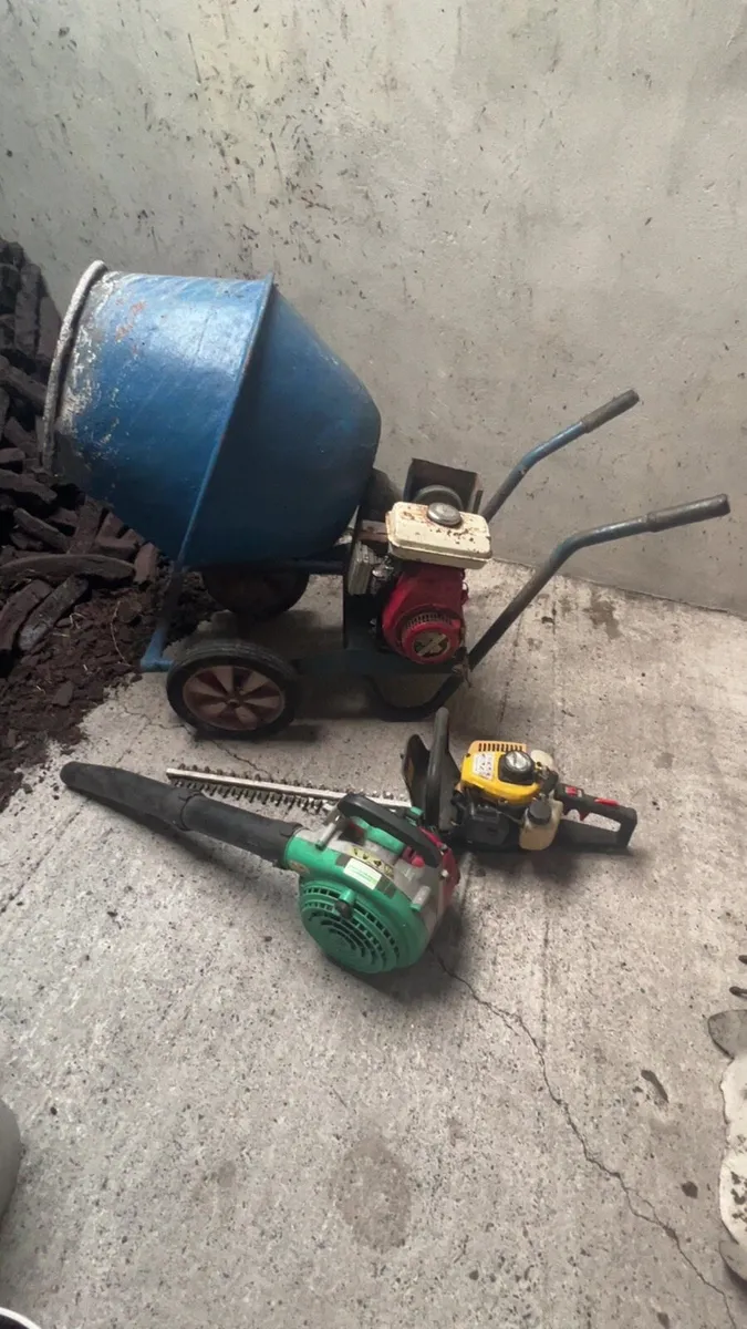 Mixer Blower and Trimmer - Image 1