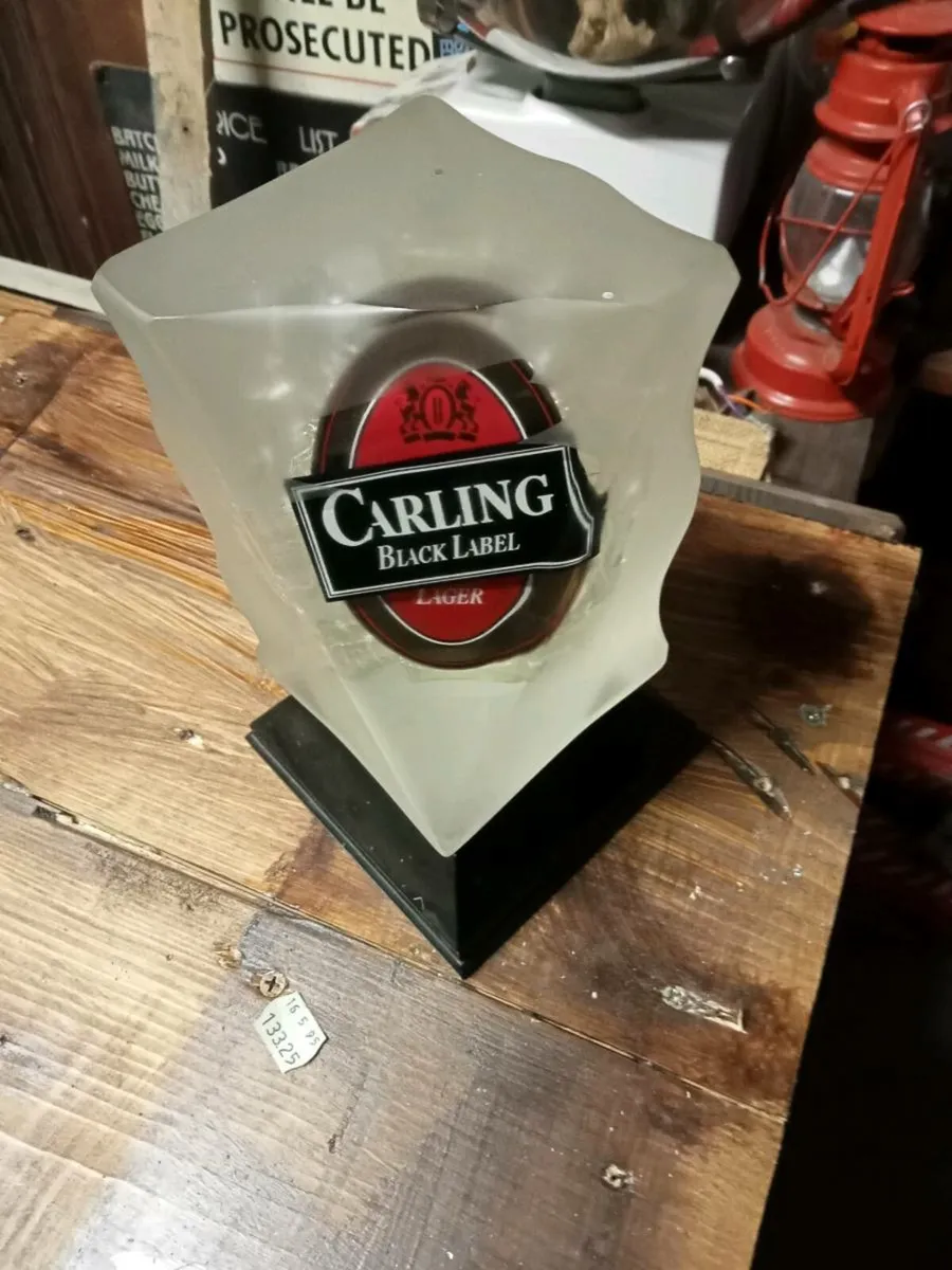 Old Carling bar font - Image 1
