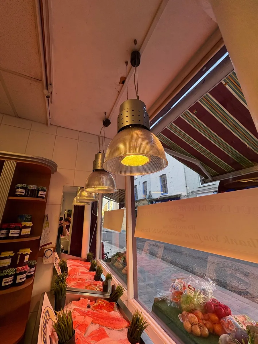 Baro retailing lighting for food - Image 1