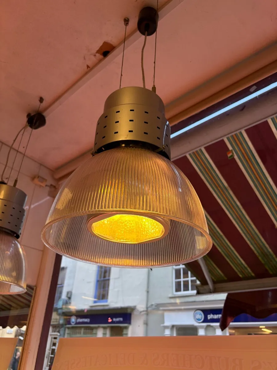 Baro retailing lighting for food - Image 2