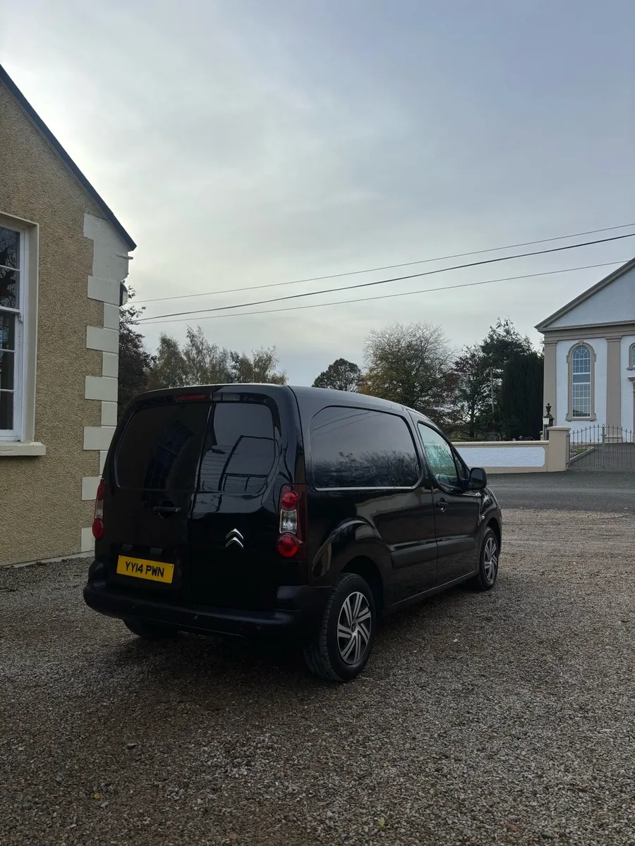 2014 Citroen berlingo - Image 3