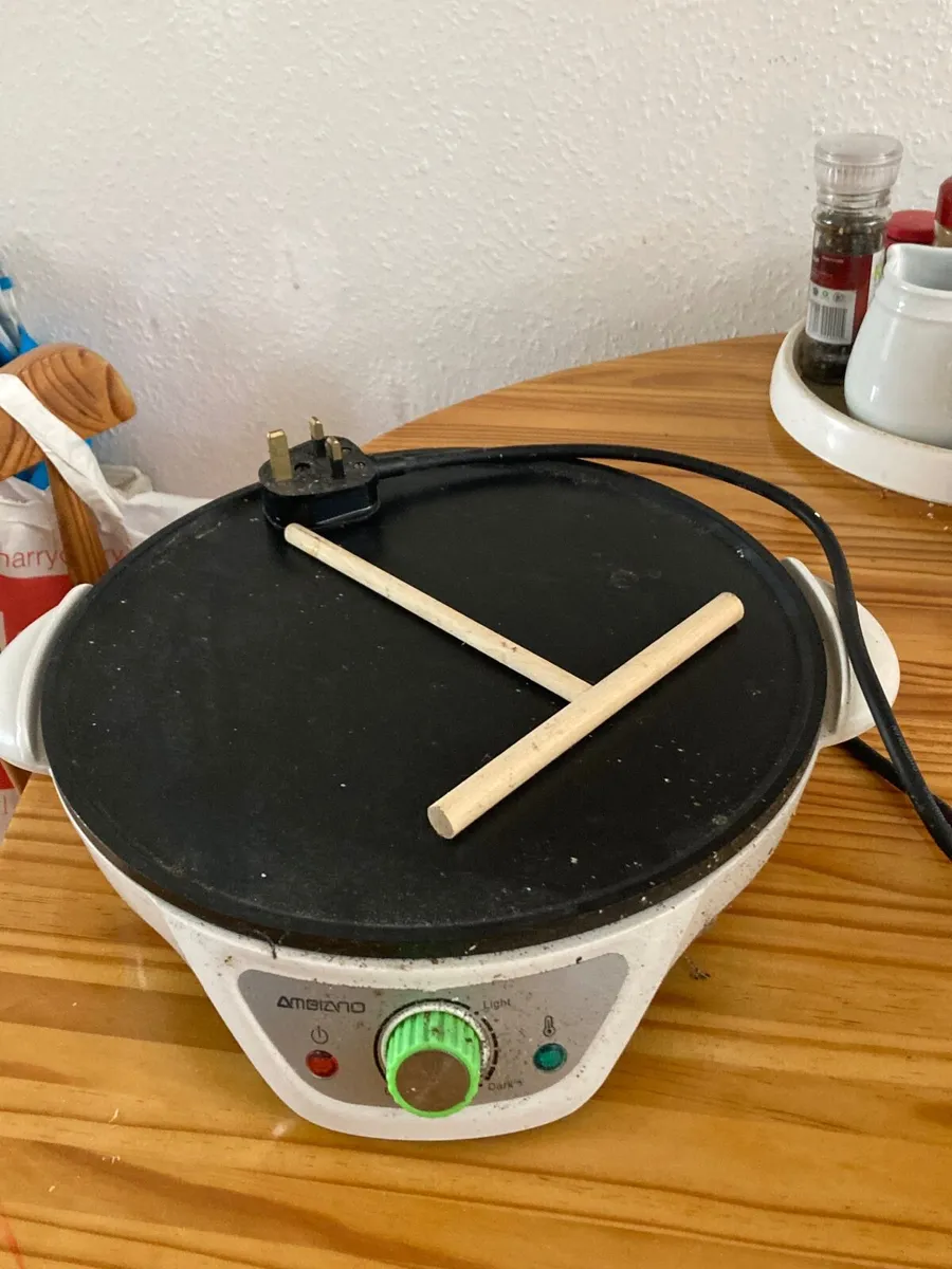 Kitchen implements - Image 1