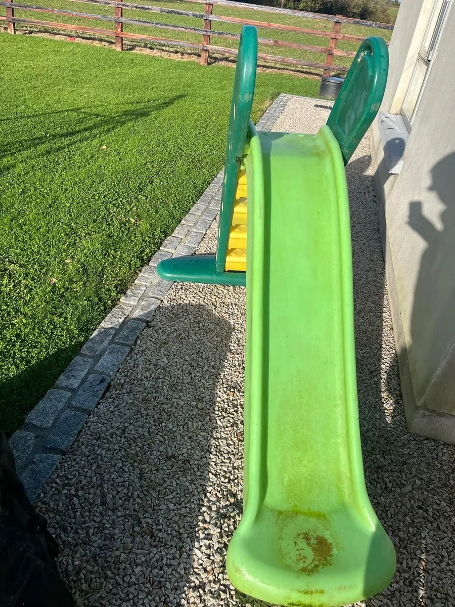 Free slide - Image 1