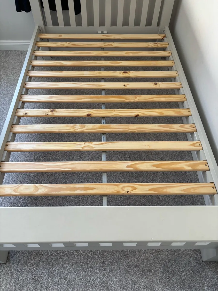 Two double beds with mattresses - Image 4