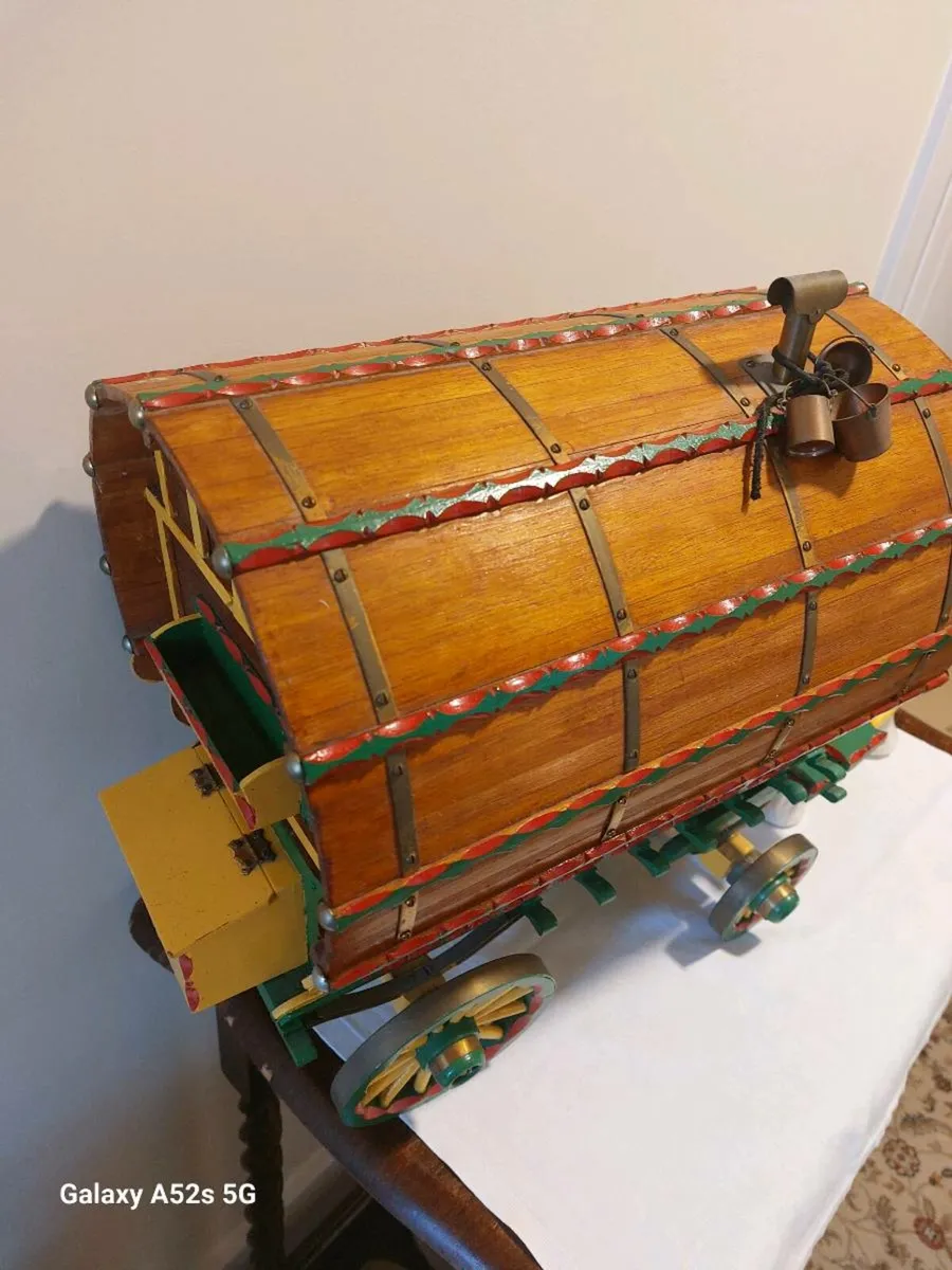 "Romany Rose" gypsy wagon - Image 3