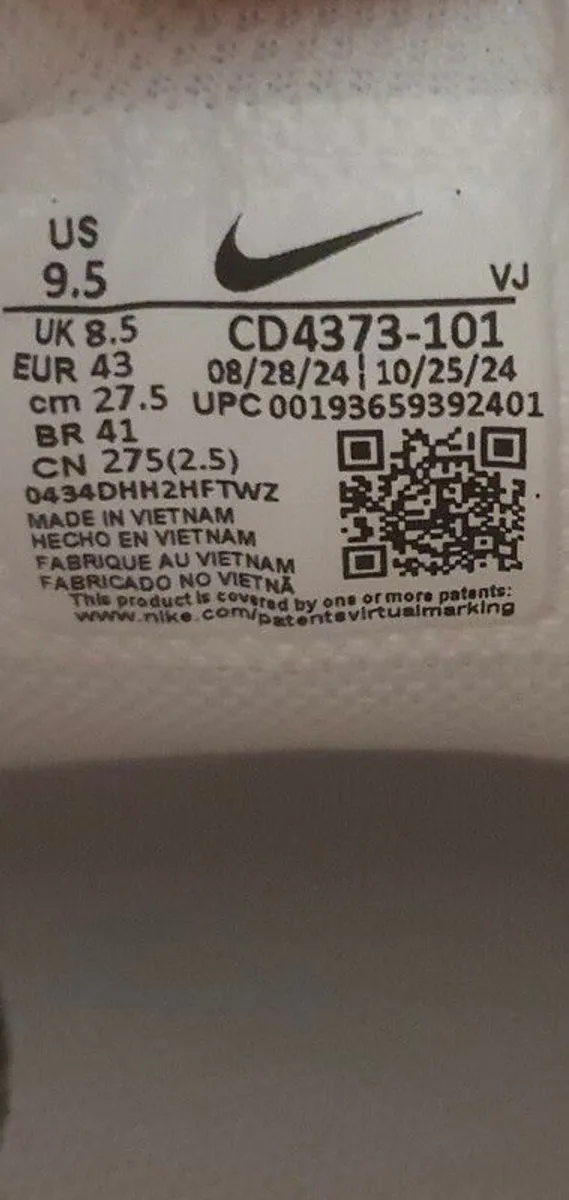 Nike trainers React Vision - Image 3