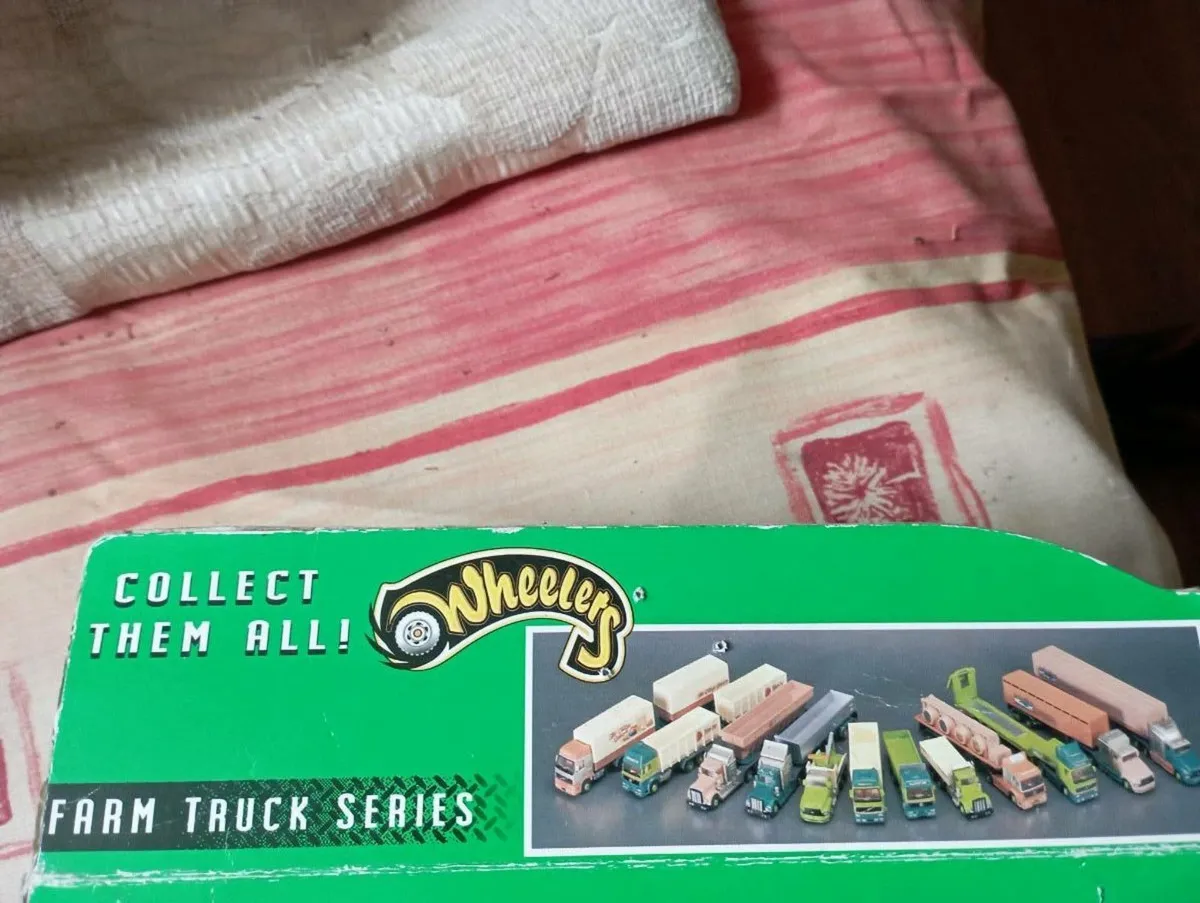 WHEELERS DIECAST 1-72 SCALE  TRUCK - Image 4