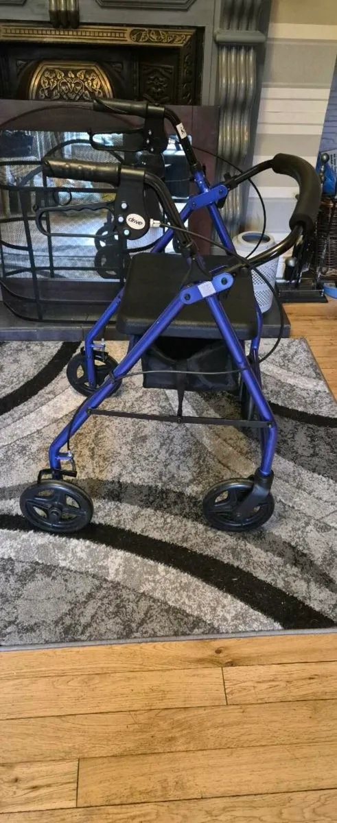 Walking aid - Image 1