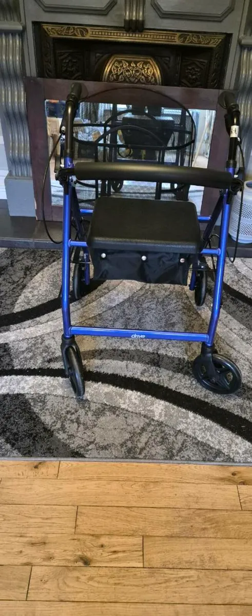 Walking aid - Image 2