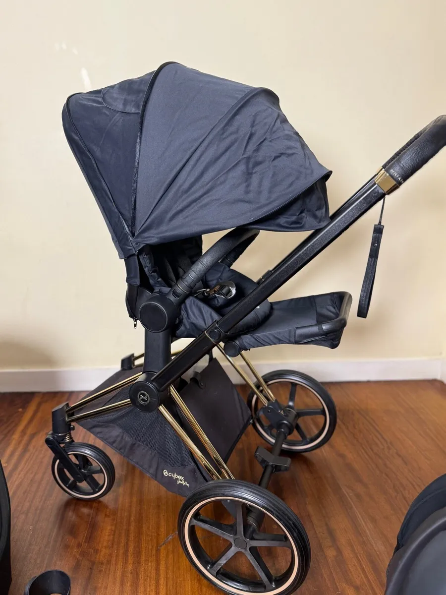 Cybex Priam platinum full set with car seat - Image 2