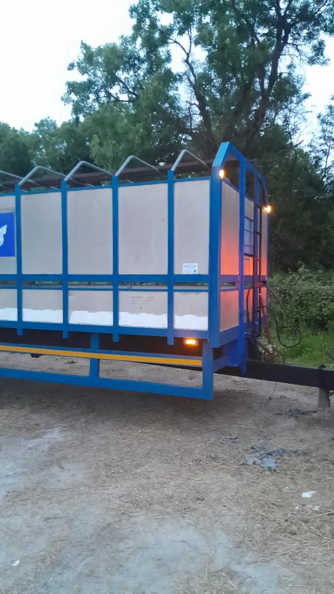 Cattle trailer - Image 2