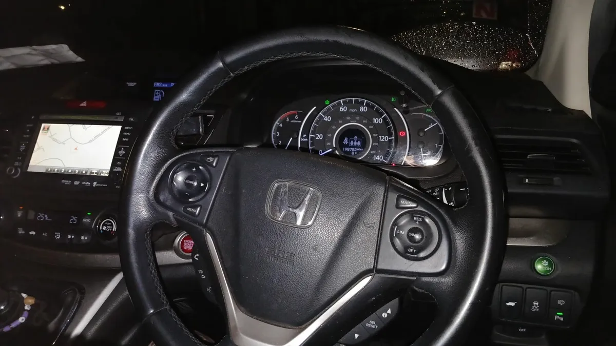 Honda CR-V 2012 - Image 2