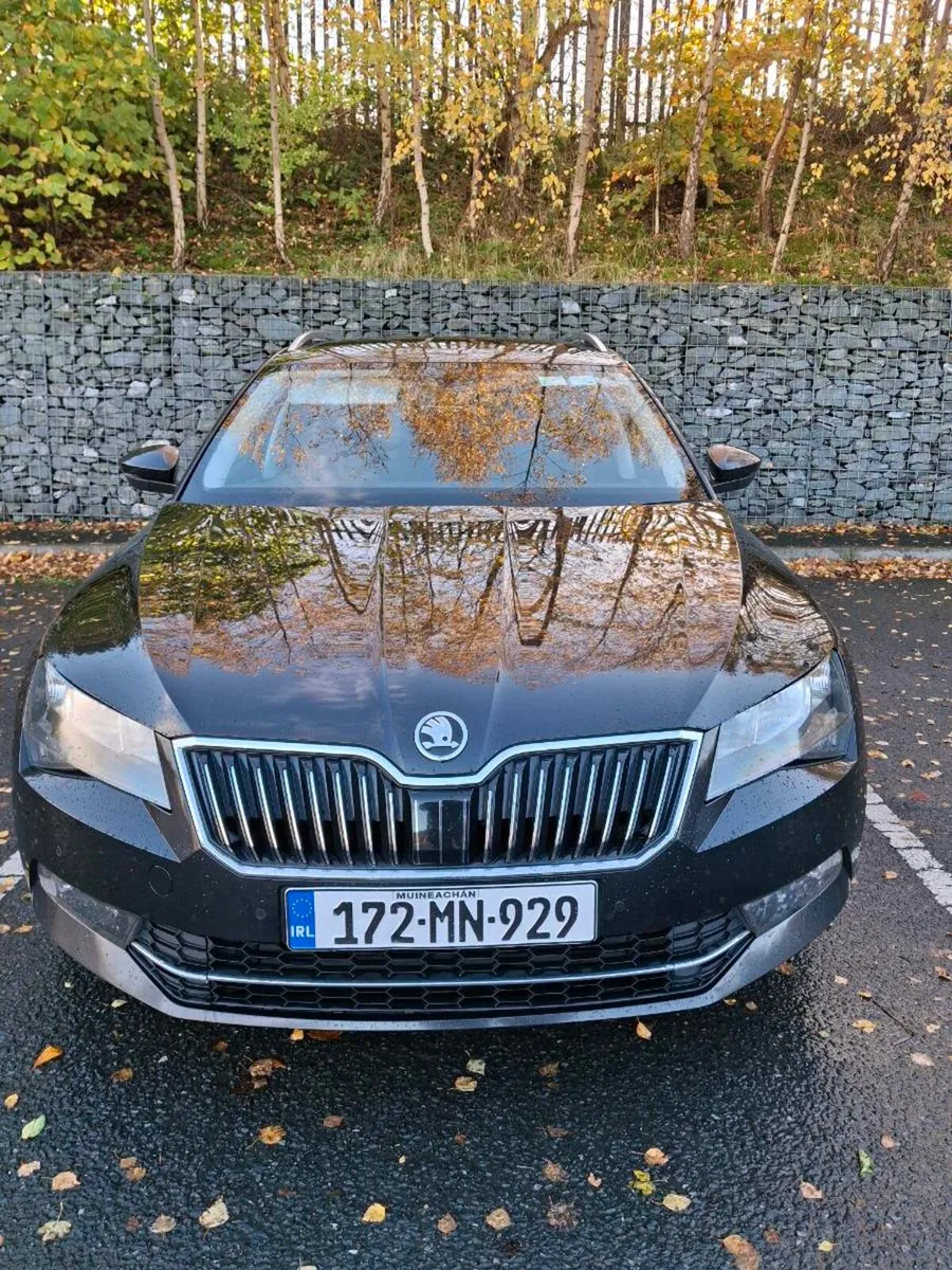 Skoda Superb - Image 1