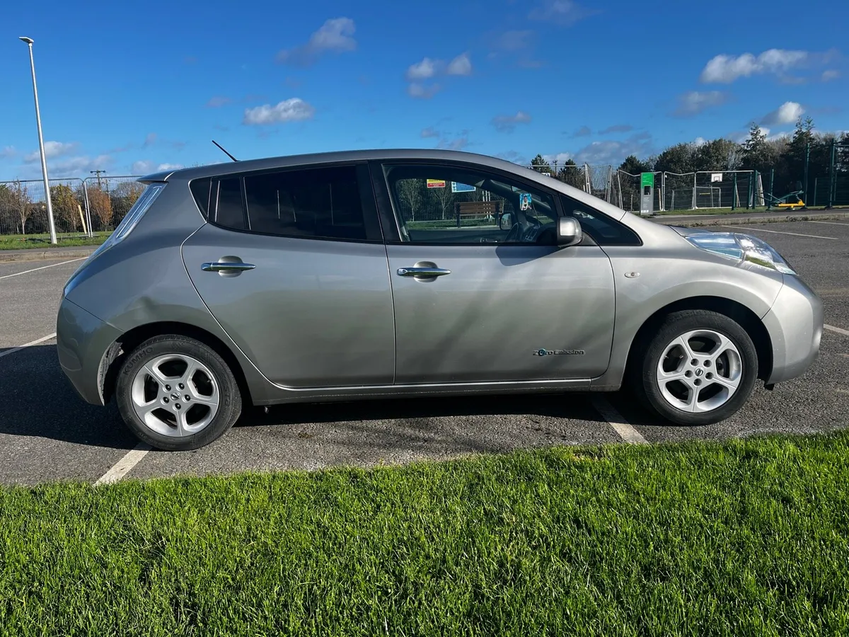 Nissan Leaf - Image 1