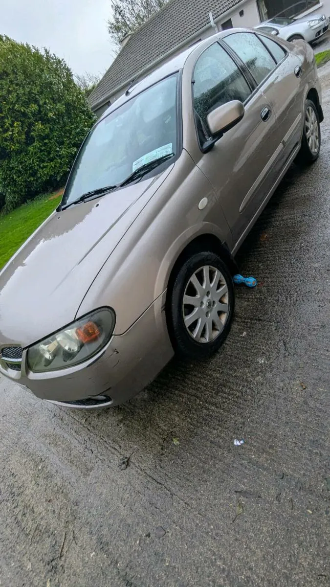 Nissan Almera 1.5 SXE 4DR - Low mileage - Image 1