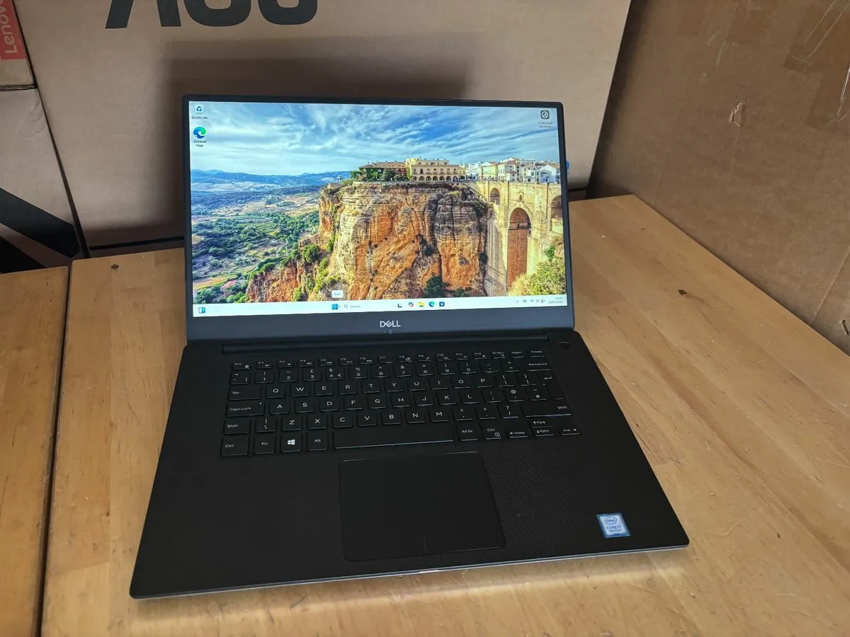 Dell Precision 5530 Laptops-32Gb-i7-1TB SSD-Delive - Image 3