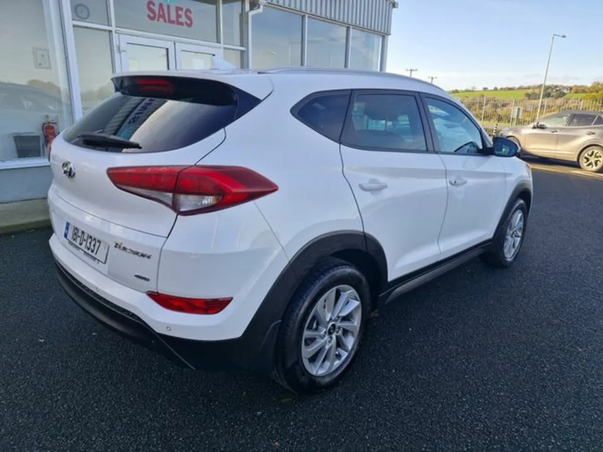 Hyundai Tucson 4WD Executive 5DR - Image 2