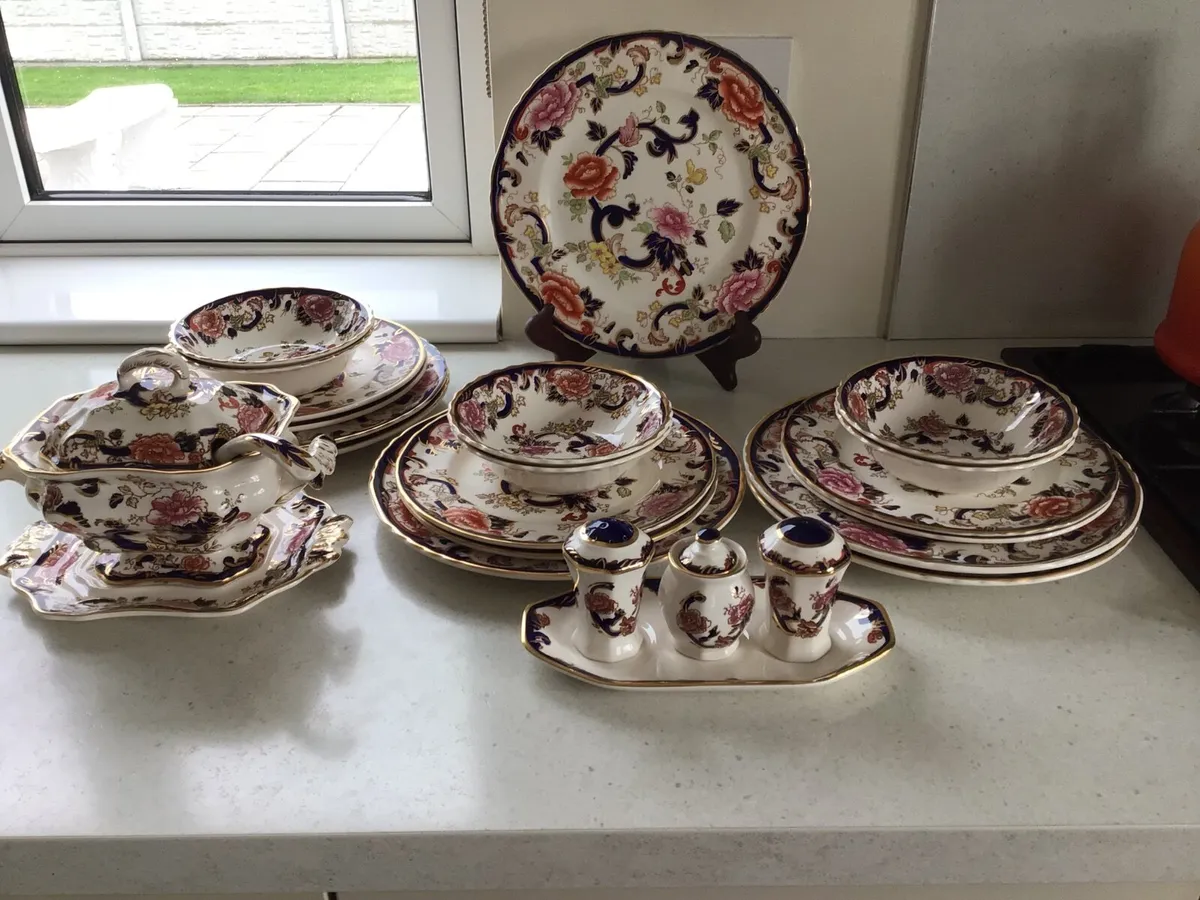 Masons dinner set - Image 1