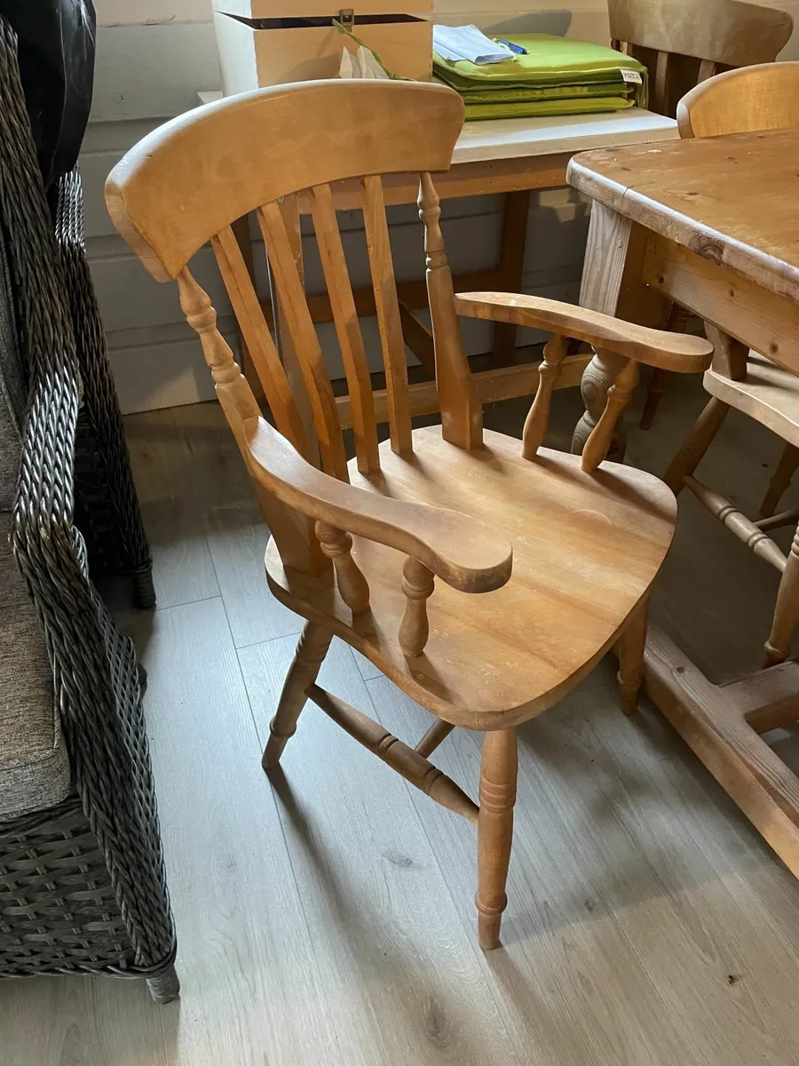 dining table and chairs - Image 3