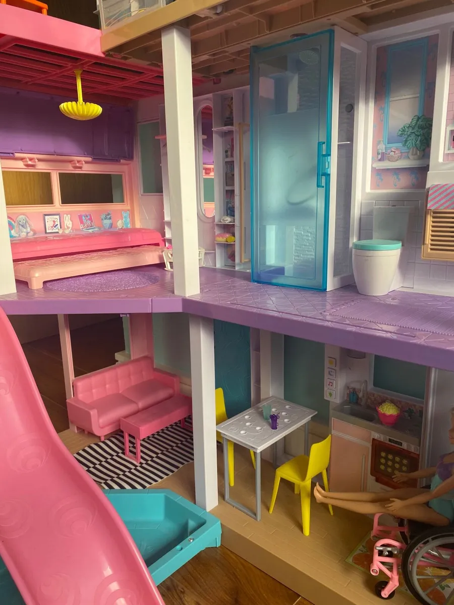 Barbie dream house - Image 1