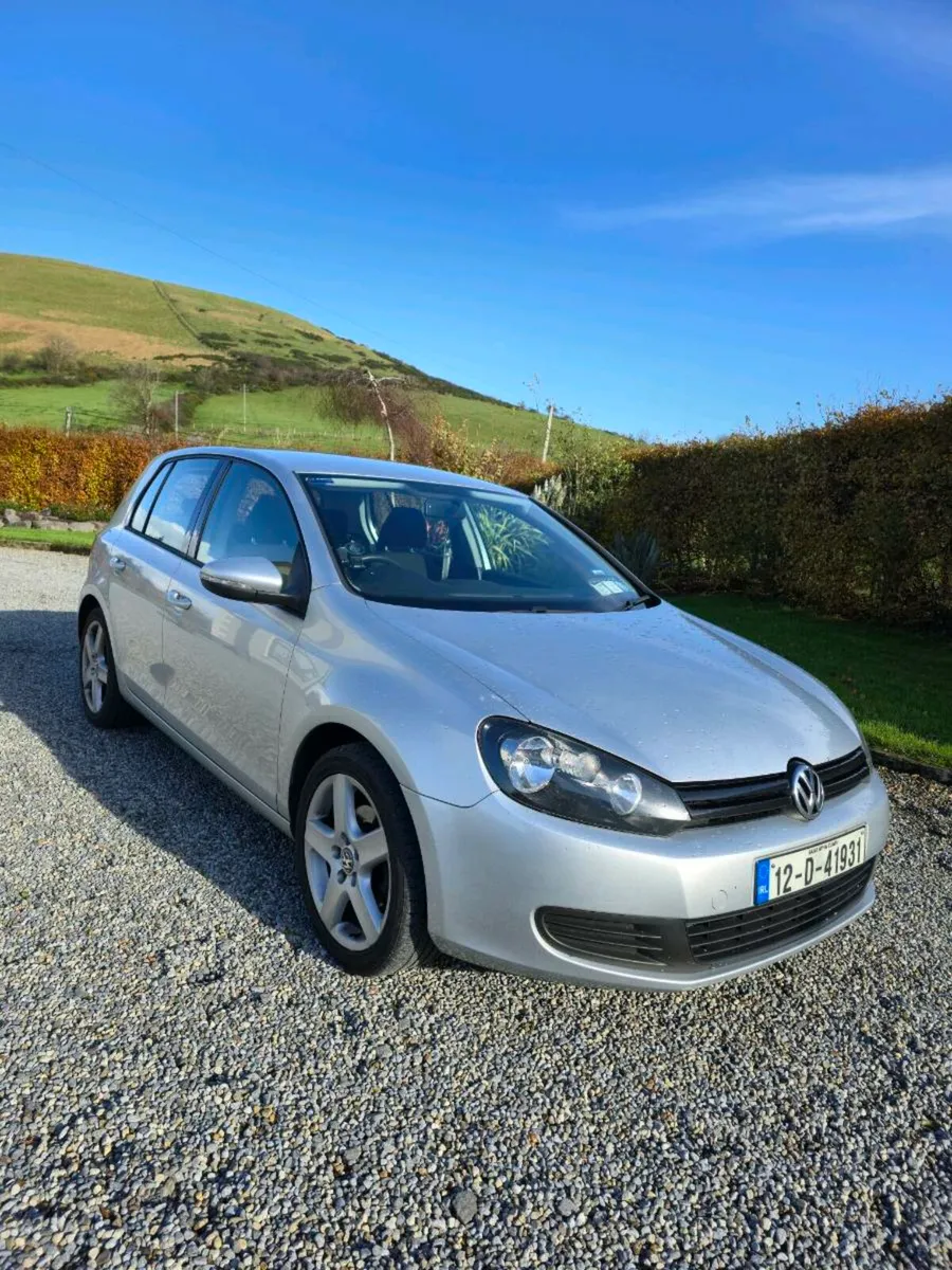Volkswagen Golf 1.6 Diesel TDI 2012 - Image 1