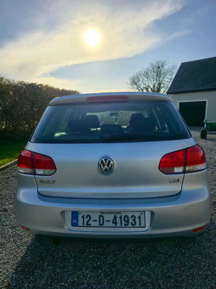 Volkswagen Golf 1.6 Diesel TDI 2012 - Image 3