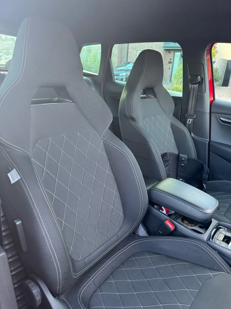 Skoda Karoq 1.6TDi sport line - Image 3