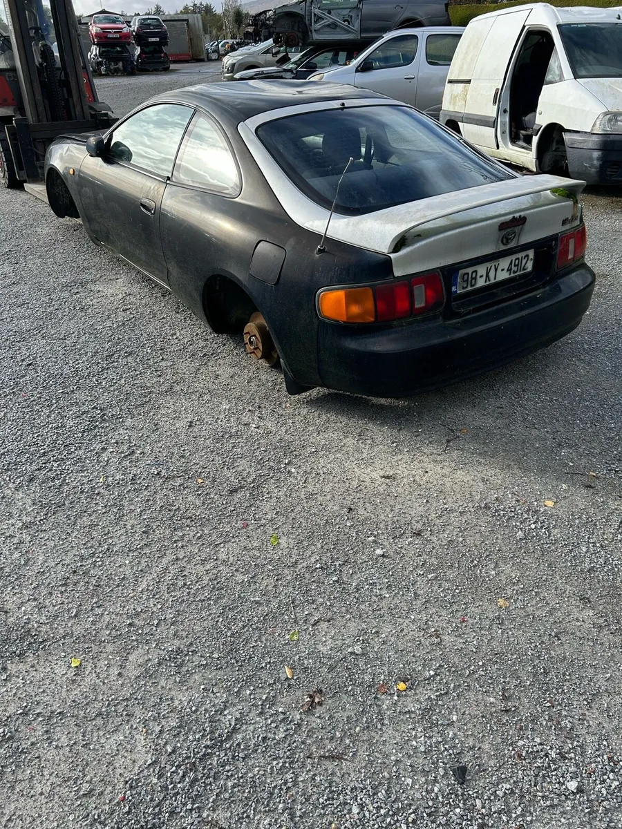 Toyota celica 1998 parts - Image 2