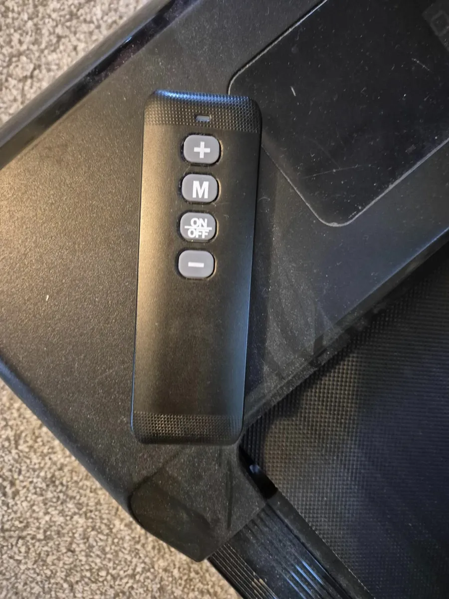 Treadmill / walking pad - Image 4