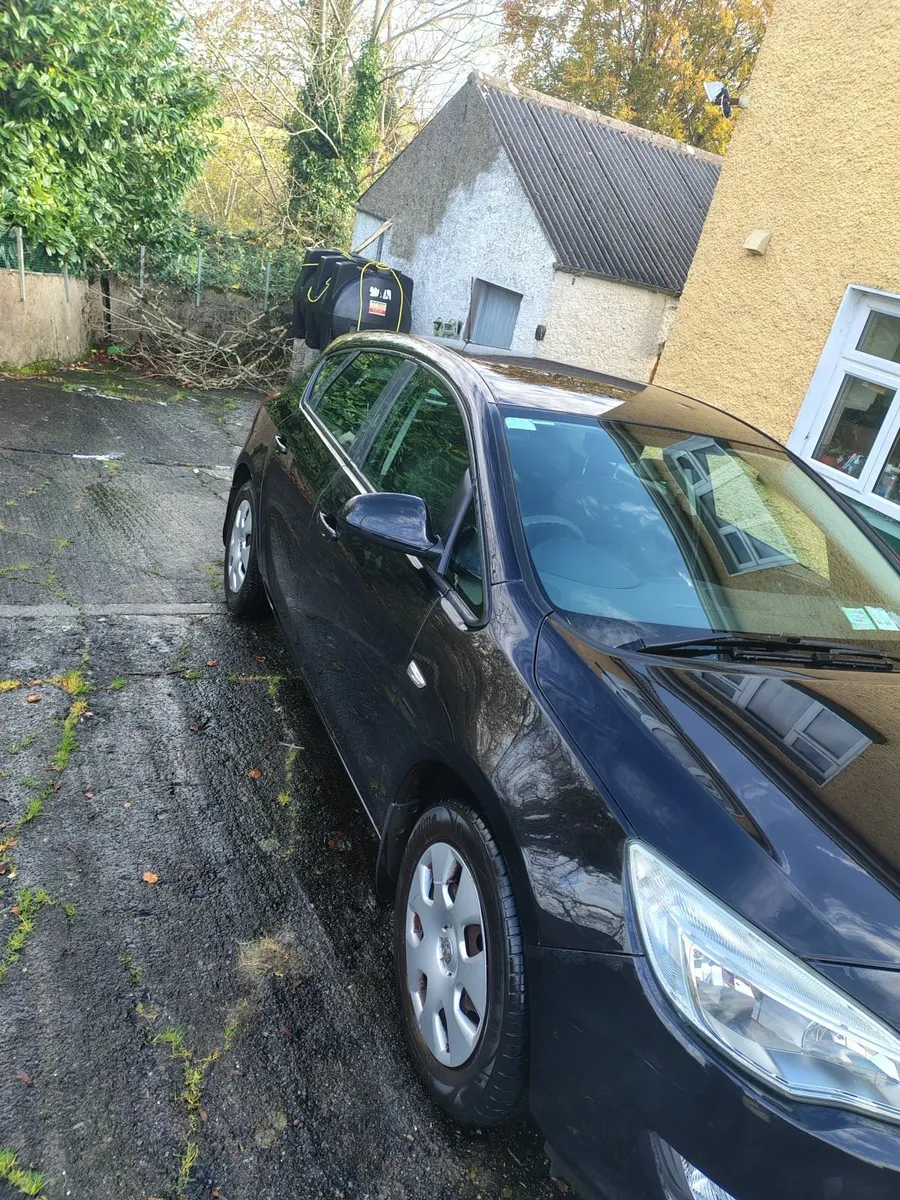 Vauxhall Astra 2010 - Image 3