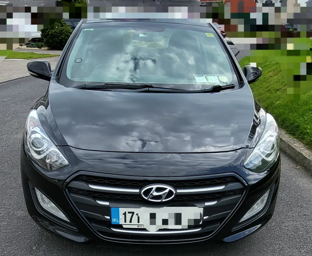 Hyundai i30 2017 *Automatic* Deluxe - Image 3