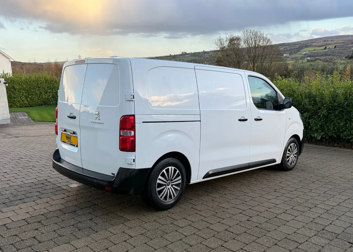 2019 Peugeot Expert Professional MWB 1.6 BlueHDi - Image 4