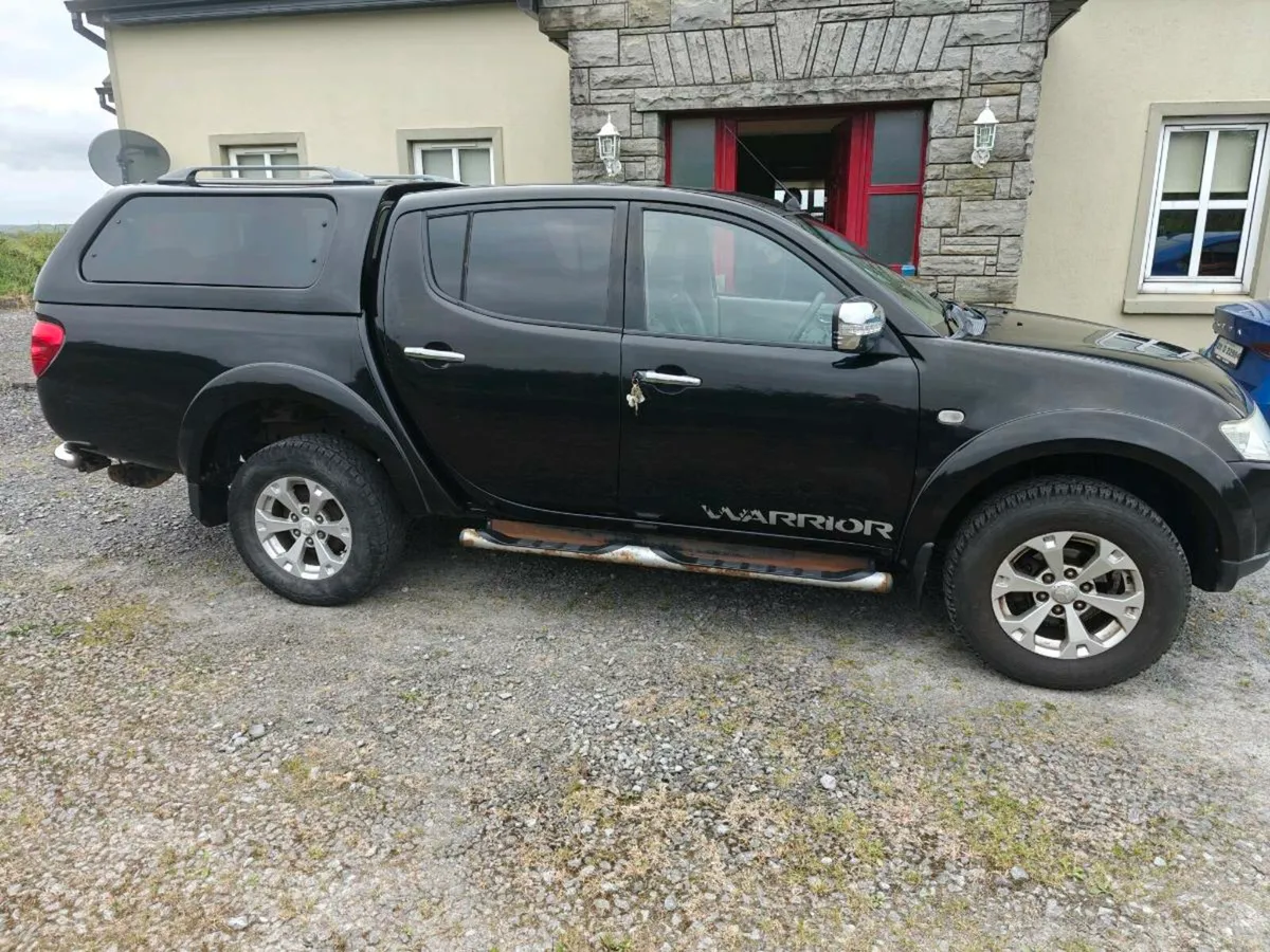 2011 Mitsubishi L200 Warrior - Image 1