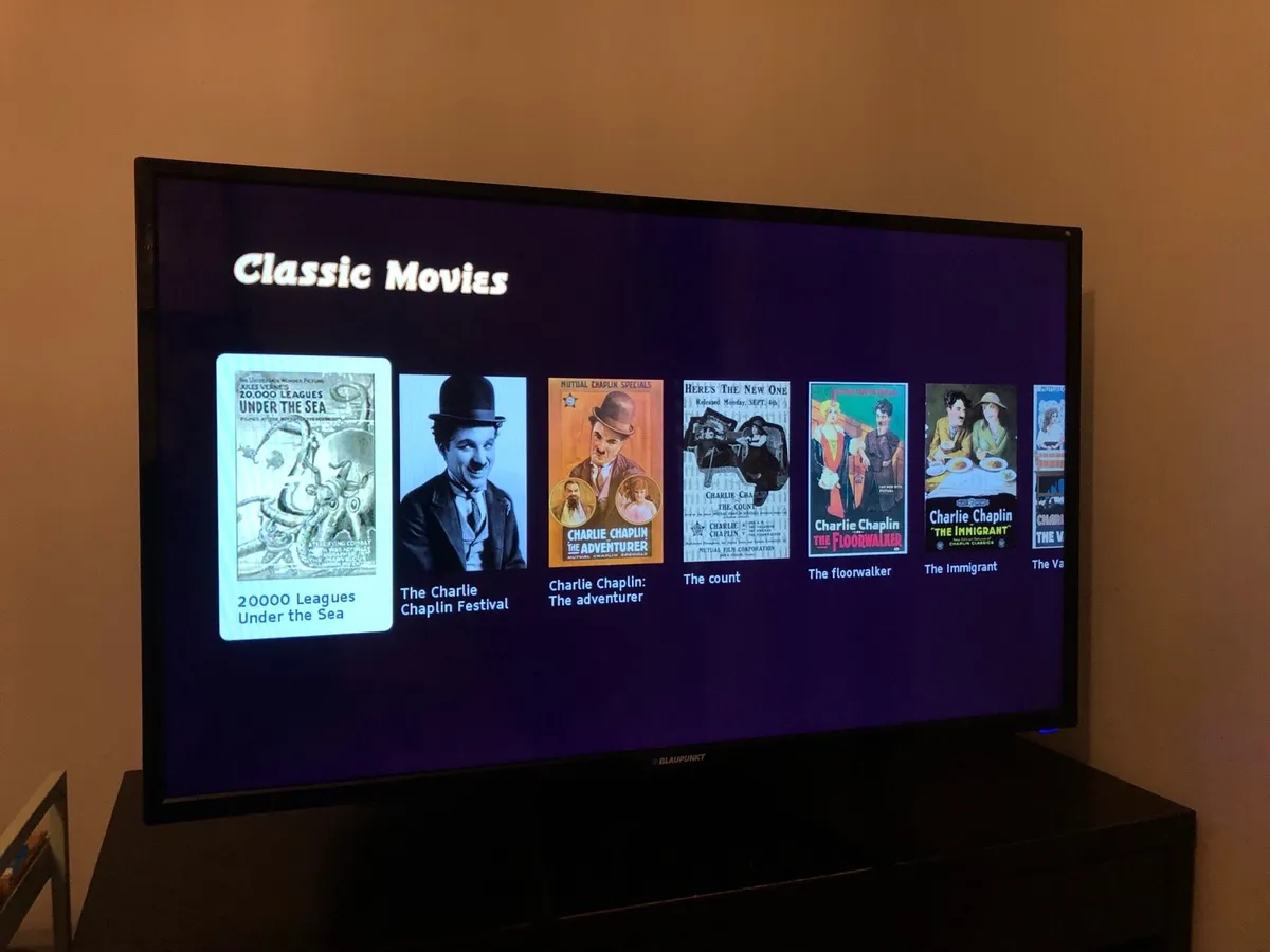 40" Smart TV (Blaupunkt) - Image 2