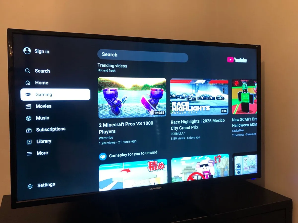 40" Smart TV (Blaupunkt) - Image 3