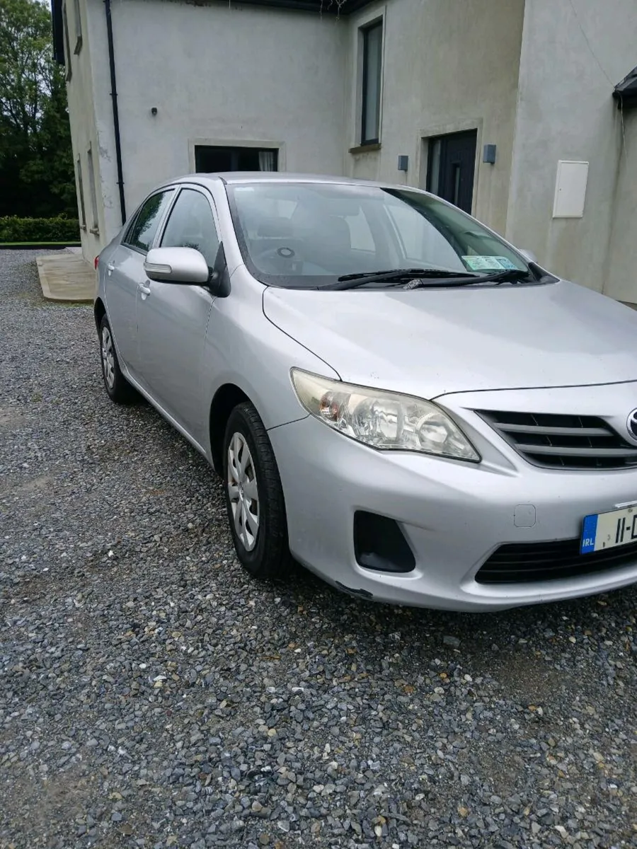 Toyota corolla - Image 1