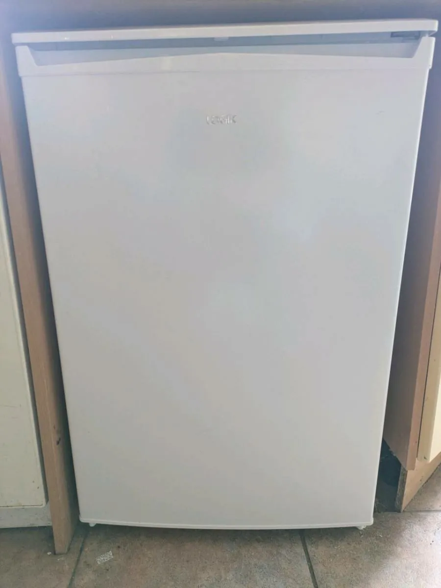 Fridge- less than a year old - Image 2